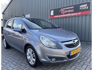 Opel Corsa 1.4-16V '111' Edition Automaat Airco.Navi.Lm.velgen.Cruise.