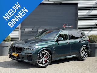 BMW X5 xDrive45e High Executive M-Sport | Panoramadak | 360* Camera | Luchtvering | Sky Lounge | Massage | Head-Up Display | Elektrische Trekhaak |