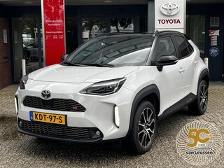 Toyota Yaris Cross 1.5 HYBRID 130 GR-SPORT HEAD-UP JBL-AUDIO 18'' LM-VELGEN PARK-SENSOREN BLIND SPOT KEYLESS NAVI APPLE/ANDROID CLIMA AD-CRUISE LED