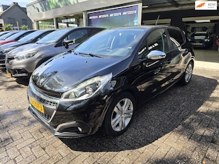 Peugeot 208 1.2 PureTech Signature | 1E EIGENAAR | 3/6 OF 12MND GARANTIE | CRUISE | NAVI |
