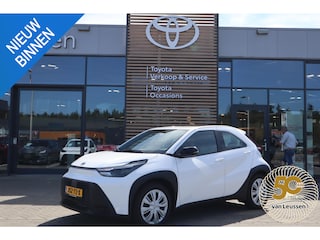 Toyota Aygo HYBRID 115 PLAY NL-AUTO CLIMA AD-CRUISE CAMERA APPLE/ANDROID EL-RAMEN/SPIEGELS
