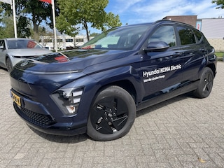 Hyundai Kona Pure Edition 64.8 kWh Demo, direct leverbaar