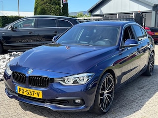 BMW 318I Executive Sedan Automaat 2017 Xenon Sportstoelen