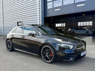 Mercedes-Benz A200 AMG Pano|Camera|Memory|Sfeer|Night Zwart