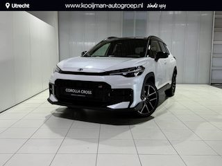 Toyota Corolla Cross Hybrid 180 GR Sport Panoramadak, JBL Geluidsysteem, Snel leverbaar, € 3000 inruilpremie, 2 Tone Lak