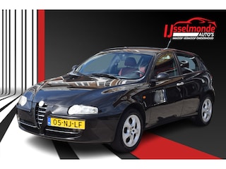 Alfa Romeo 147 1.6 T.Spark Distinctive Climate Cruise Lederen Bekleding