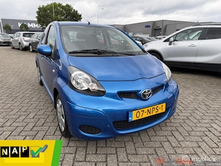 Toyota Aygo 1.0-12V Comfort,5drs,NAP!