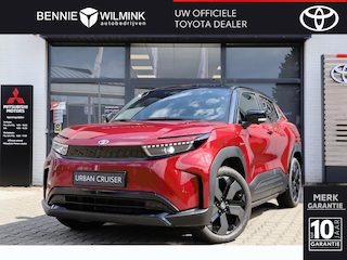 Toyota Urban Cruiser Executive 61 kWh | Panoramdak | 360 Camera | Stuur/Stoel Verwarming |