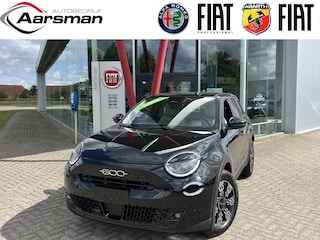 Fiat 600 1.2 Hybrid Icon | 8 Jaar garantie | Camera | Stoelverwarming | Navi | All season banden