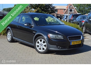 Volvo C30 1.8 125pk Momentum | Airco | Trekhaak