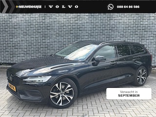 Volvo V60 2.0 B3 Essential Edition | Trekhaak | Achteruitrijcamera | Parkeersensoren | Lederen Bekleding | Stoelverwarming voor en achter | Cruise Control Adaptief | Lichtmetalen Velgen 18 inch | Navigatie | Apple Carplay | Android Auto