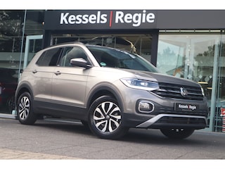 Volkswagen T-Cross 1.5 TSI | ACC | LED | Stoelverwarming | Sensoren | CarPlay | Navi | DAB