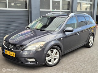Kia Ceed cee'd Sporty Wagon 1.4 CVVT X-executive | CAMERA | PDC | STOEL.V |