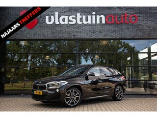 BMW X2 sDrive20i High Executive M-Sport , Panoramadak, Head-up display, Memory, Head-up display,