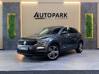 Volkswagen T-Roc 1.5 TSI Sport |AUTOMAAT|ACC|STOELVERWARMING|LANE ASSIST|CARPLAY|PDC|APK|18 INCH|150PK|