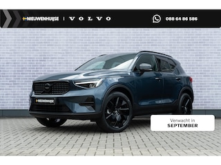 Volvo XC40 2.0 B4 Plus Black Edition | Trekhaak | 360° Camera | Panoramadak | Harman/Kardon Audio | Keyless Entry | Elektrische Achterklep | Elektrisch Verstelbare Voorstoelen | Adaptive Cruise | BLIS | Google Navigatie | Apple Carplay | Android Auto | 20" Velgen |