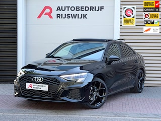 Audi A3 Limousine 30 TFSI S edition Pano/AppleCarPlay/Acc