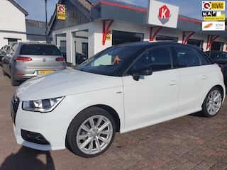 Audi A1 Sportback 1.0 TFSI S-Line DSG Pano/Airco/Stoelvw.