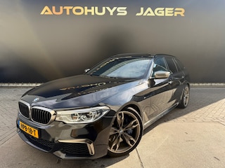 BMW 5-serie Touring M550d xDrive Pano Hud H&K Massage Leder Carplay 360 Memory Softclosed dodehoek