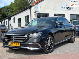 Mercedes-Benz E-klasse 220 d 4MATIC Avantgarde,luchtvering adaptive,Nieuwstaat