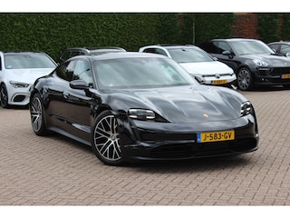 Porsche Taycan 4S Performance 84 kWh / Panoramadak / 360Camera / Massage / Luchtvering / Massage+Ventilatie / Keyless / 20'' / Bose / Sportchrono / Dodehoek / DAB / InnoDrive / ACC