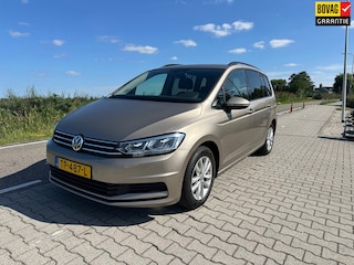 Volkswagen Touran 1.4 TSI Highline Edition R 7p, Trekhaak, Carplay, Cruisecontrol, PDC, Stoelverwarming