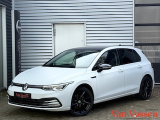 Volkswagen Golf 8 1.5 eTSI|Navi|Camera|Sfeer|ACC|DSG|Memory|