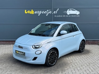 Fiat 500 Icon 42 kWh *carplay *p-sensor *parelmoer *17”