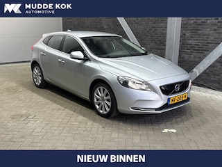 Volvo V40 2.0 D3 Momentum | Standkachel | Trekhaak | BLIS | 17 Inch