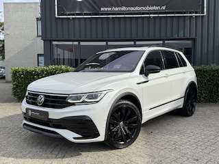 Volkswagen Tiguan 2.0 TSI 190pk 4Motion DSG / Aut. 3x R-Line Facelift IQ Light Panoramdak Trekhaak 20" 99dkm!!