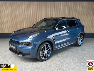 Lynk & Co 01 1.5 More NL auto | Zwarte Hemel | Rolhoes | Schuif kantel dak