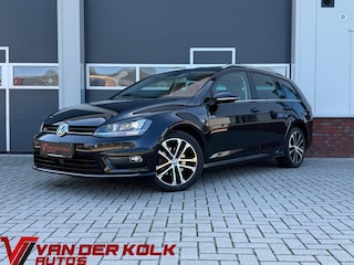 Volkswagen Golf 1.4 TSI R-Line Automaat | Half Leder | Panorama | Navigatie | Adaptive cruise | LED | Sensoren