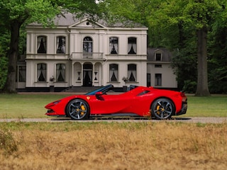 Ferrari SF90 Spider 4.0 V8 Assetto Fiorano