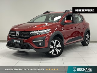 Dacia Sandero Stepway 1.0 TCe 90 Comfort Automaat | Camera | Navigatie | Key-Less | Climate control | Lichtmetaal | Parkeersensoen |