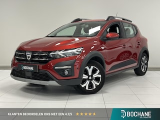 Dacia Sandero Stepway 1.0 TCe 90 Comfort Automaat | Camera | Navigatie | Key-Less | Climate control | Lichtmetaal | Parkeersensoen |