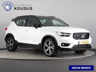 Volvo XC40 1.5 T2 R-Design (NL-Auto / Pano / Elek. trekhaak / 360 Camera / H&K / Navi / ACC)
