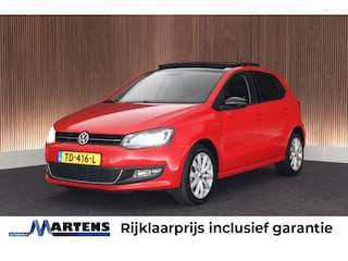 Volkswagen Polo 1.2 TSI 105pk DSG Match Trekhaak Panoramadak Xenon Stoelverwarming Clima Cruise Control