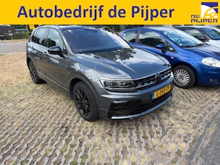Volkswagen Tiguan 1.5 TSI ACT Highline Business R Blackstyle | Camera | Carplay | Virtual cockpit | Keyless | Stoelverwarming | Full LED