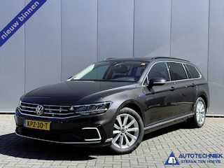 Volkswagen Passat Variant 1.4 TSI PHEV GTE Business Carplay Trekhaak Camera ACC