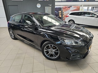 Ford Focus 1.0 EcoBoost ST Line Business