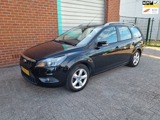 Ford Focus Wagon 1.6 Comfort 74kw Airco! Bj:2011 NAP!