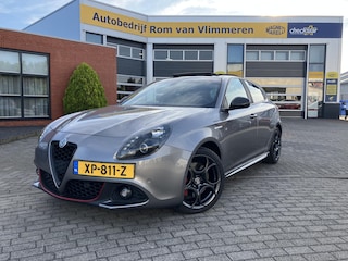 Alfa Romeo Giulietta 1.750 Turbo Veloce | Origineel Nederlands geleverd | Grigio Magnesio | Carbon Spoiler | Schuifdak |