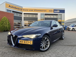 Alfa Romeo Giulia 2.0T Super