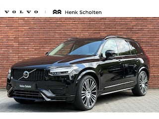 Volvo XC90 T8 Automaat AWD Ultra Dark | Bowers & Wilkins | Luchtvering | Panoramadak | Rondom zichtcamera | 22" Lichtmetalen velgen | Verwarmbare voorstoelen | Verwarmbaar stuurwiel | Massagefunctie voorstoelen | Ventileerbare voorstoelen | Verwarmbare achterbank