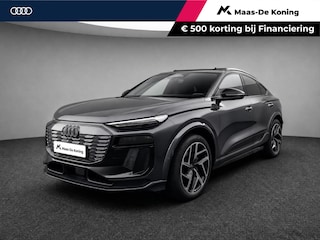 Audi Q6 e-tron S edition 306pk performance 100 kWh · Panoramadak · Luchtvering · Trekhaak · 360 Camera · Warmtepomp · Head-Up · Elek. Voorstoelen · 21'' Inch · 24-11-2030 of 100.000km