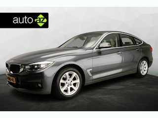 BMW 3-serie GT 320i Automaat / Active Cruise / Trekhaak / Leder / Camera / Head-up / Park assist / Electrische stoelen