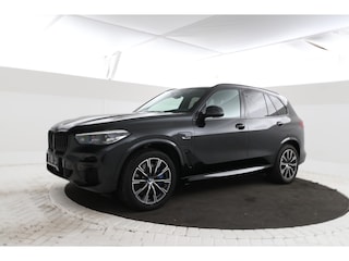 BMW X5 xDrive45e Executive Trekhaak, M-sport, digital dash!