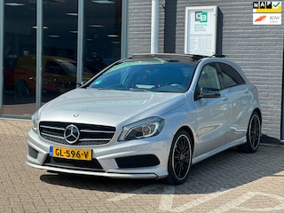 Mercedes-Benz A-klasse 180 Ambition/AUTOMAAT/PANO/NL AUTO-NAP!!