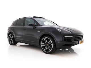 Porsche Cayenne 3.0 E-Hybrid AWD (Plug-in) {SoH-100%} (INCL-BTW) *PANO | LEATHER | FULL-LED | SPORTCHRONO | MEMORY-PACK | BOSE-AUDIO | TOPVIEW | HEATED/VENTILATED-SPORTSEATS | DAB | NAVI-FULLAMP | PRIVACY-GLASS | SHIFTPADDLES | TOWBAR | 22''AL