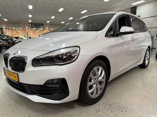 BMW 216I HIGH EXEC. / Climatronic / Cruise / Afn. Trekh. / Navi / Camera